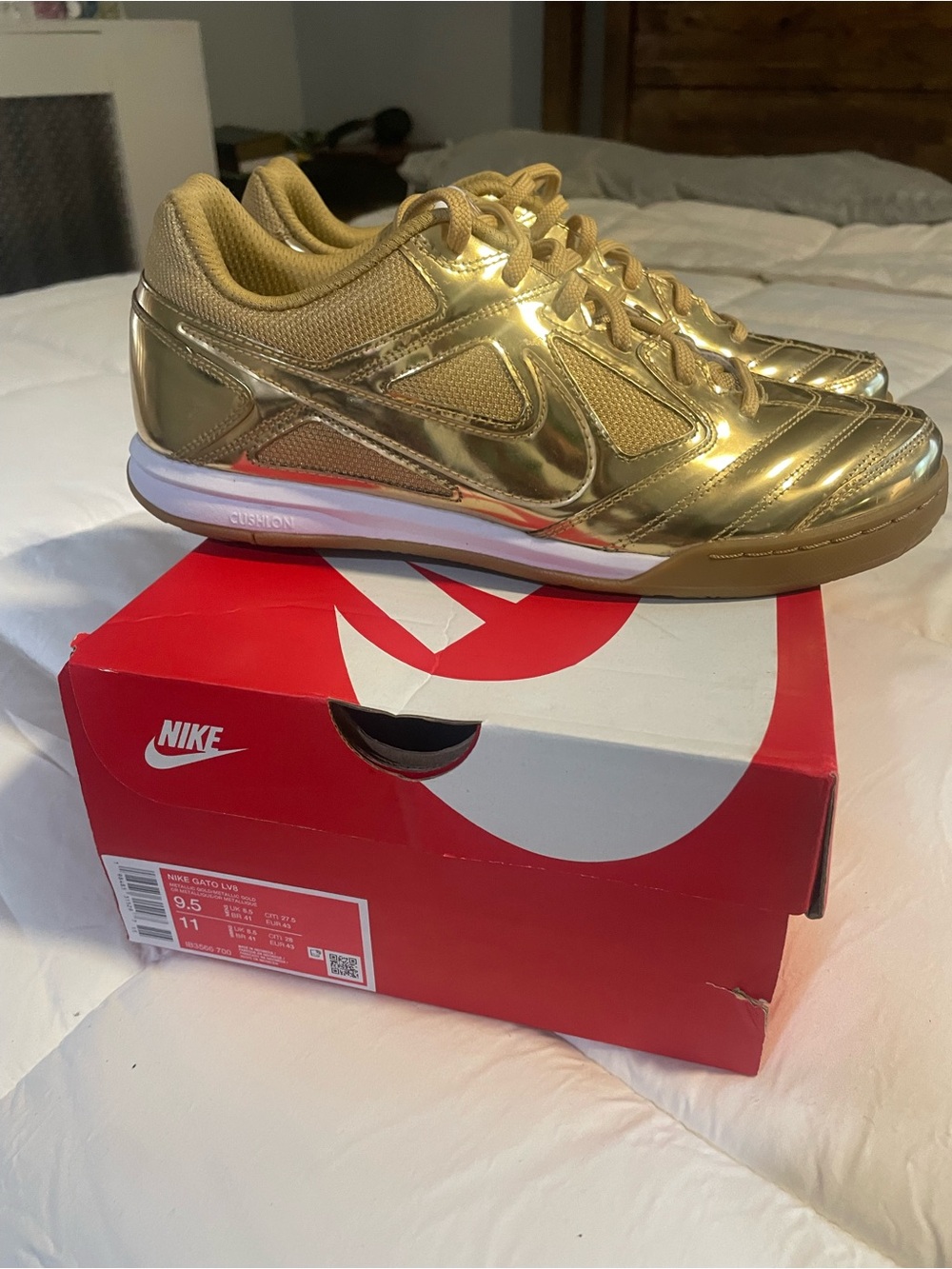 Nike Gato LV8 Metallic Gold Sneakers